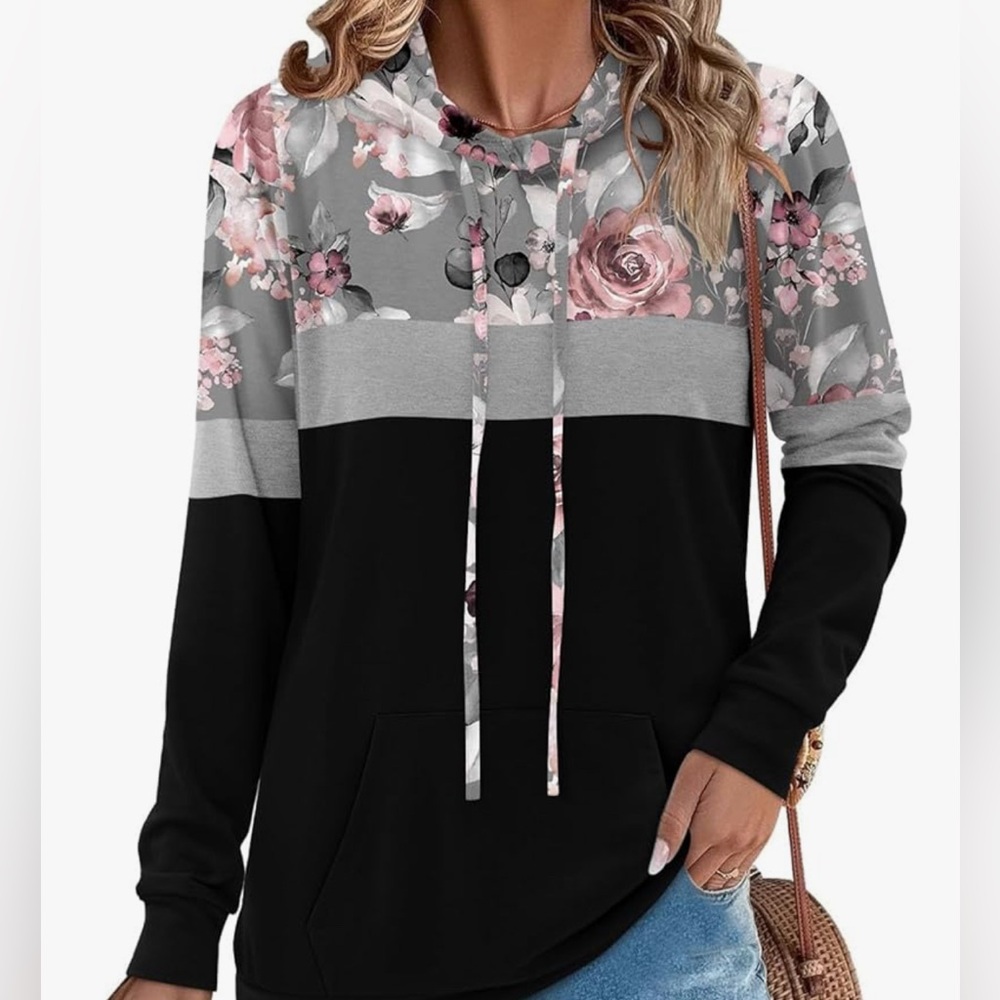 Women’s lightweight hoodie sweatshirt
